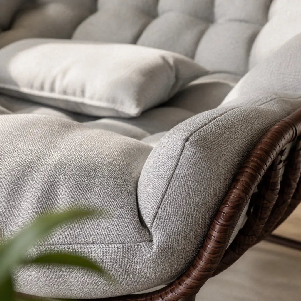Rocking Chair en rotin avec coussins | MINA