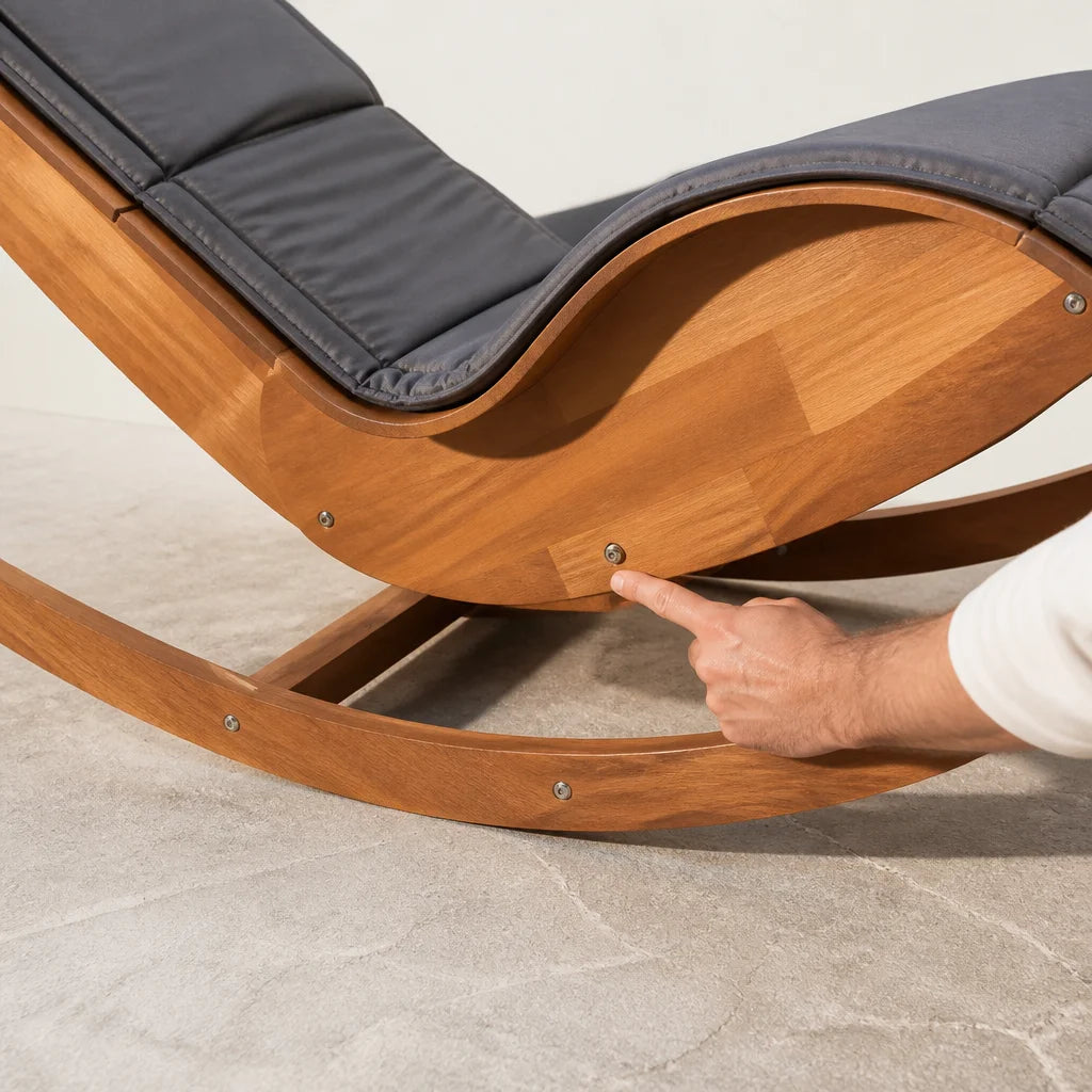 Rocking Chair en bois d’acacia à assise allongée | BEA